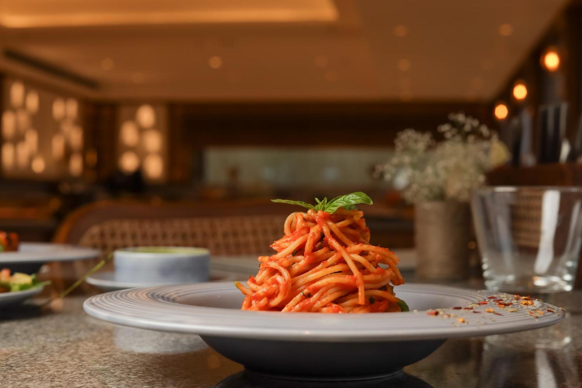The Prominence Mussoorie Road Dehradun Hotel Екстериор снимка