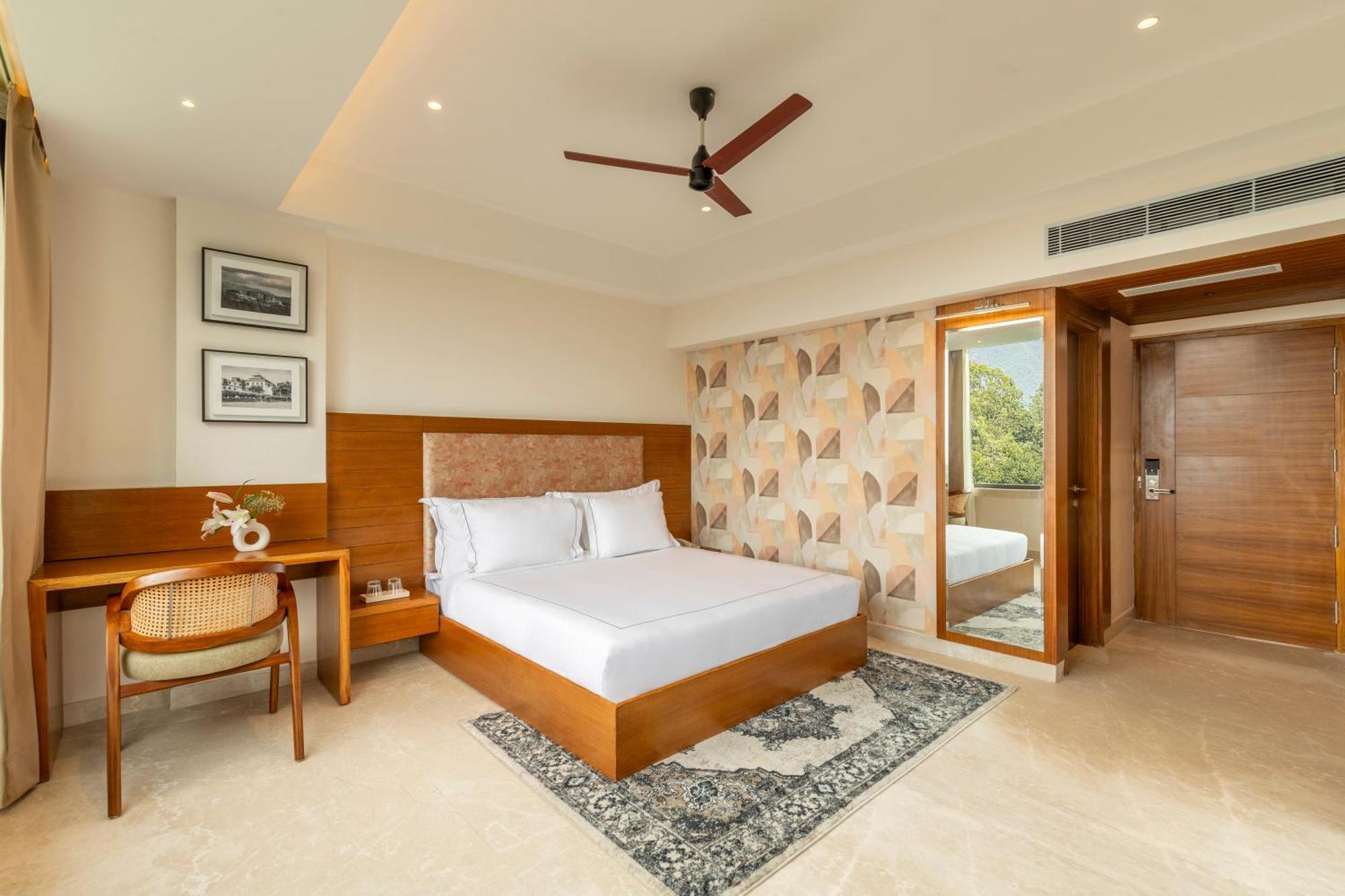 The Prominence Mussoorie Road Dehradun Hotel Екстериор снимка