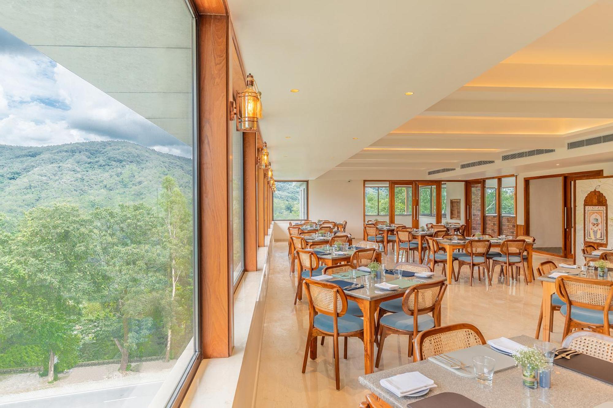 The Prominence Mussoorie Road Dehradun Hotel Екстериор снимка